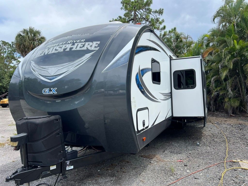 2018 HEMISPHERE 30FT