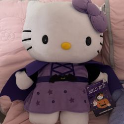 Halloween Greeter Hello Kitty