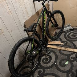 29” SCHWINN MTB BIKE