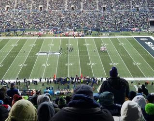 Seahawks vs Cowboys 12/7 MNF - 2 Tix