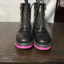 Dr Martens 