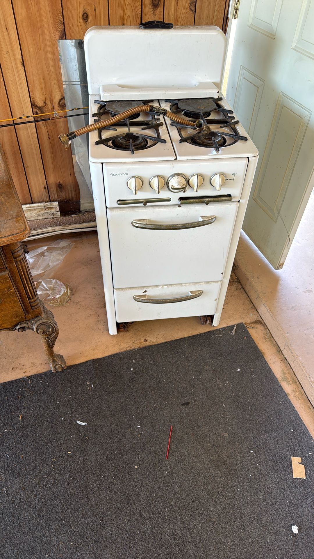 Wedgewood Vintage Stove
