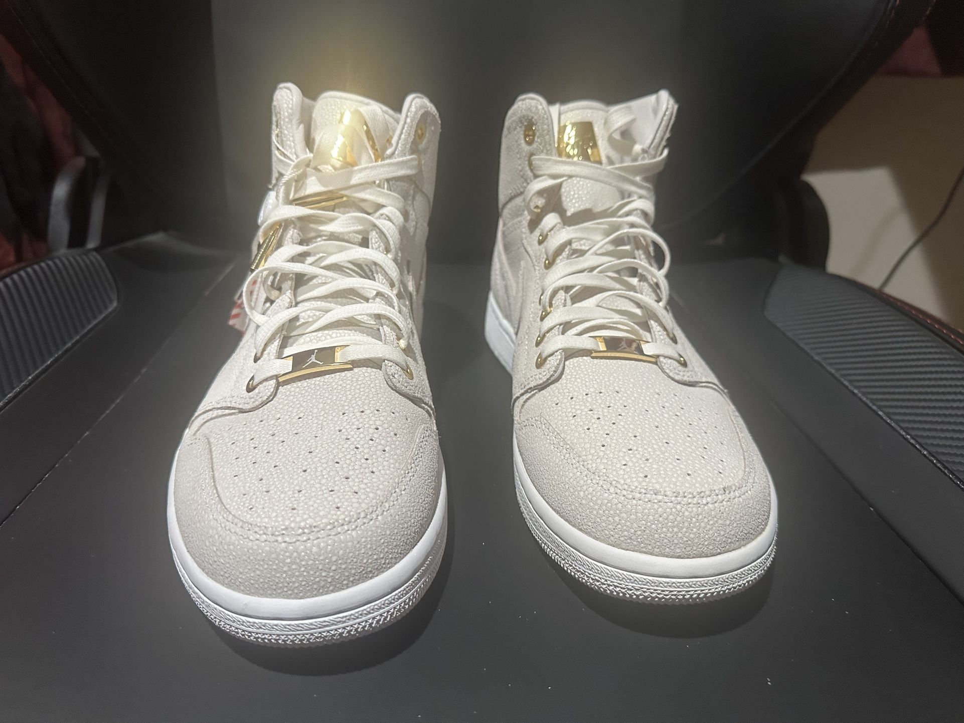 Air Jordan 1 Pinnacle Size 11