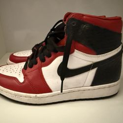 Jordan 1 High (Satin Snake)