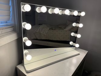 2 setting vanity mirror