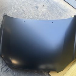 03-08 Toyota Corolla Hood