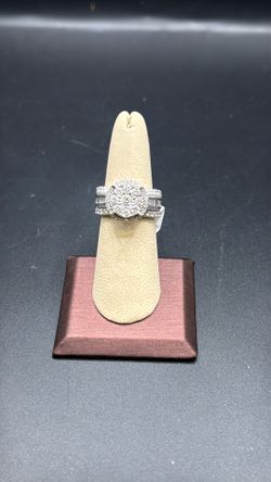 Cluster ring