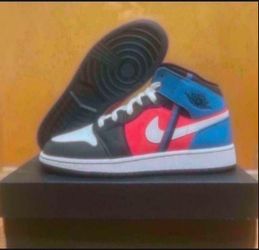 Nike Air Jordan 1 Mid Tri Color Ribbons GS Sz 6Y/7.5W Brand New