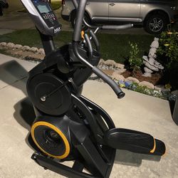 New Commercial Octane MTX Max trainer Elliptical Stair Climber  Machine 
