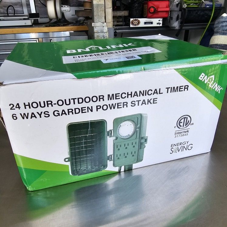 Outdoor Timer, 6 Plug, Used Once