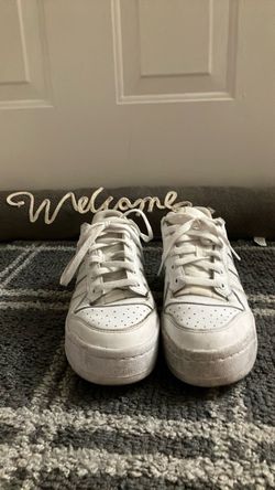adidas Rivalry 86 Low  — Size 7.5 Women’s Sneaker