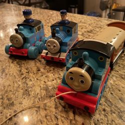 Collectible Set of Classic Thomas The Train Set $15