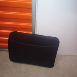 Laptop Case Holder 