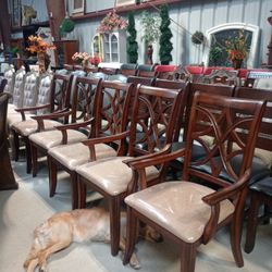 Dining Chairs And Stools 