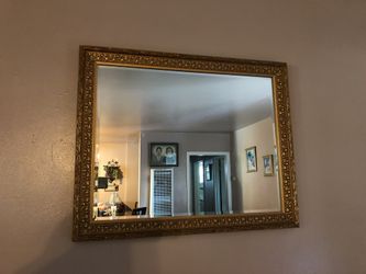 Gold frame mirror