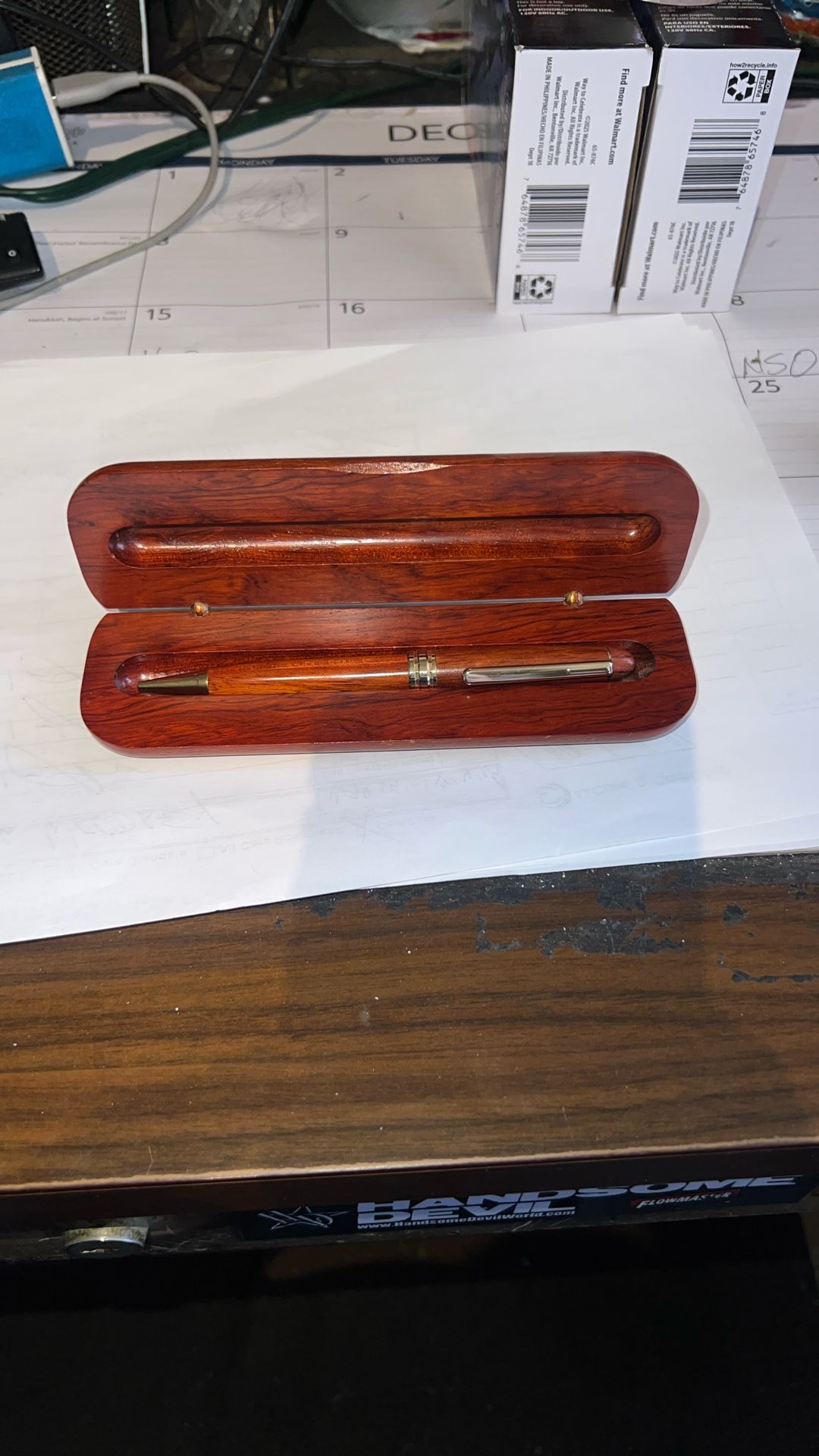 VINTAGE PREMIUM WOODEN PEN WITH CASE