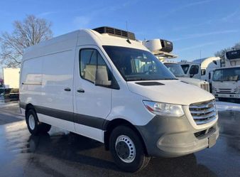 2019 Freightliner Sprinter 2500