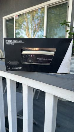 Porsche Tequipment Charge-o-mat Pro Battery Charger