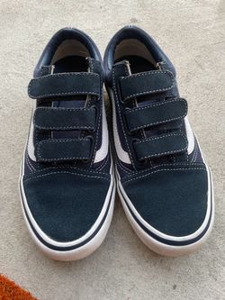 Vans skate shoes