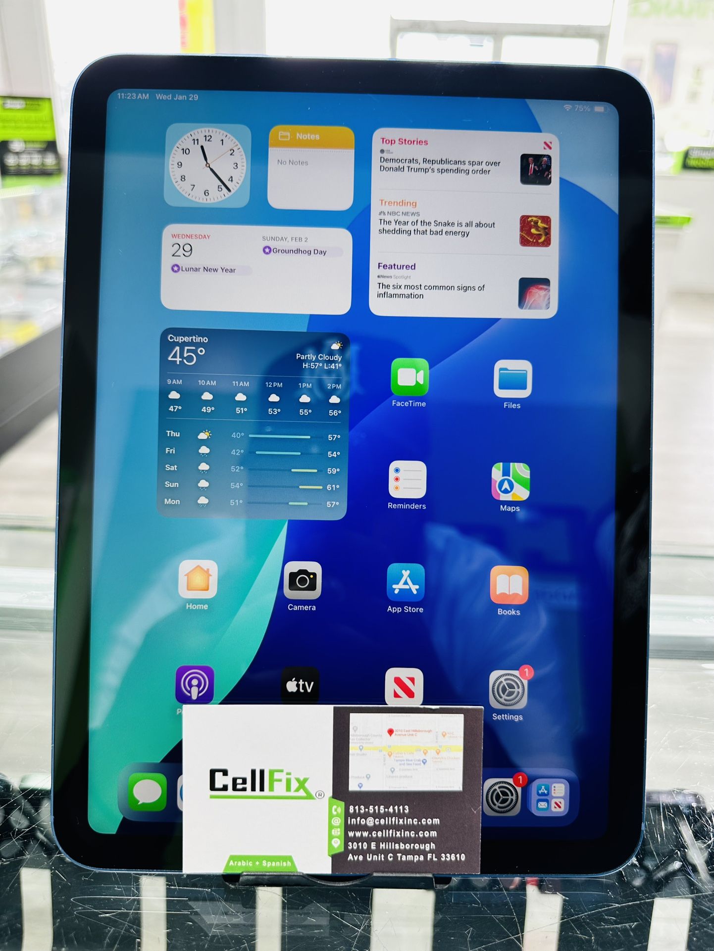 iPad 10th Generation Only $60 Down! iPhone
