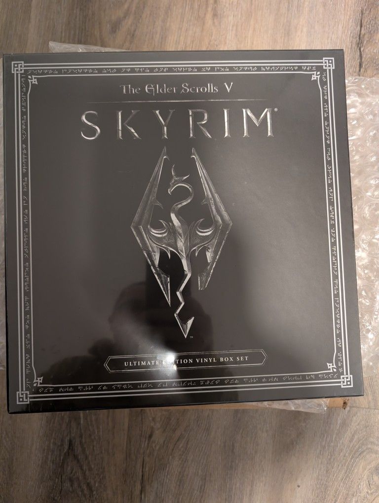 Skyrim Ultimate Edition 4LP Paarthurnax Variant Box Set