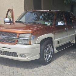 2005 Avalanche Truck  