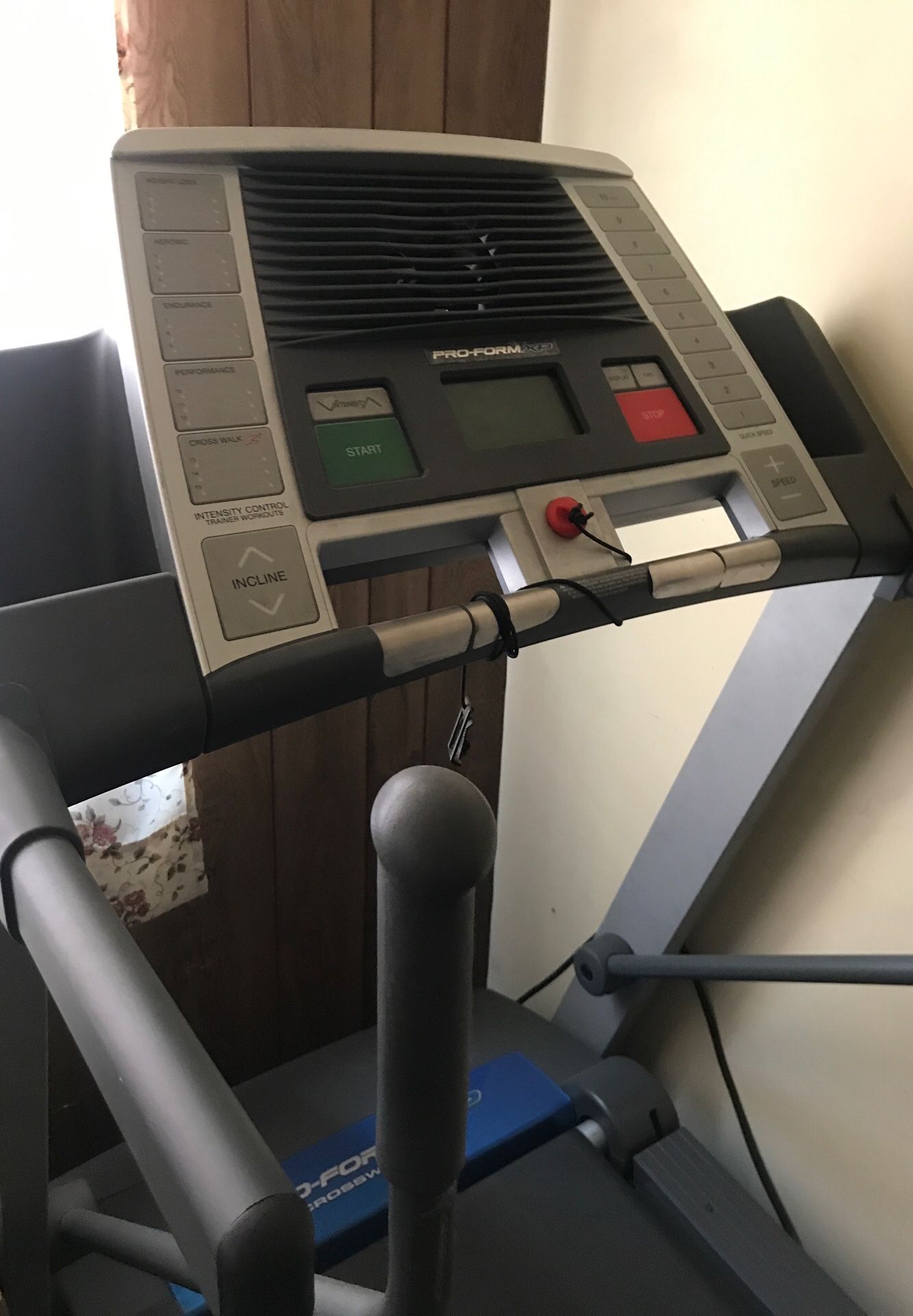 Pro form XP crosswalk 580 treadmill for Sale in Commerce, CA OfferUp