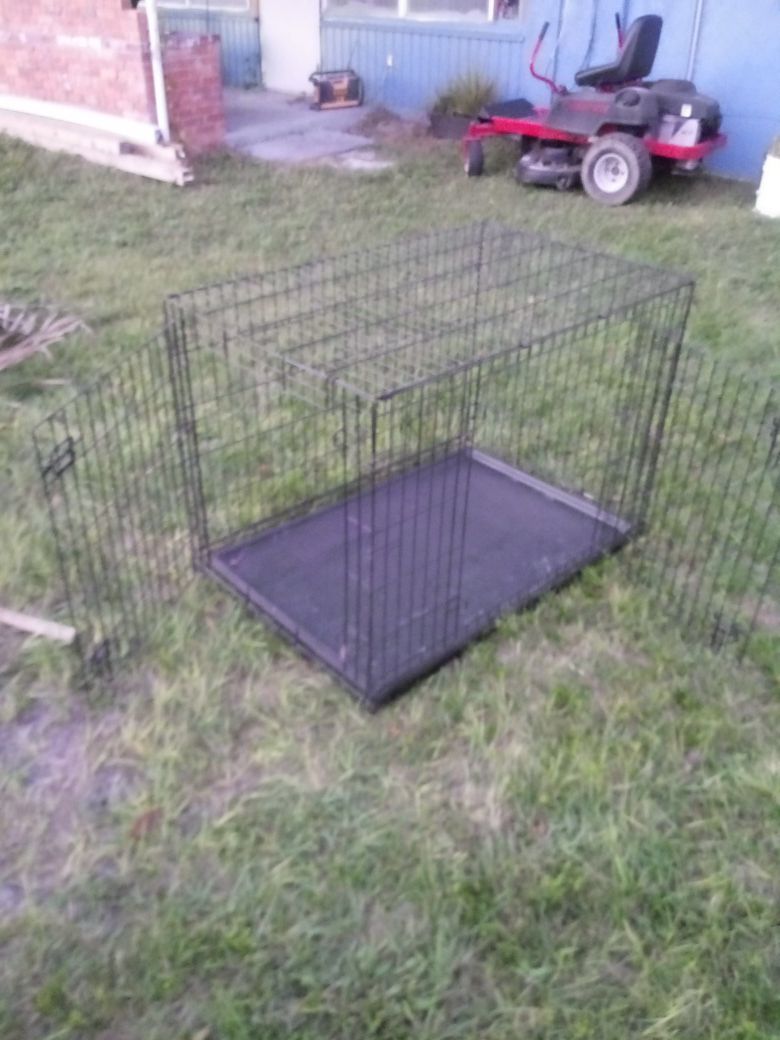 Xl large dog cage used 1 time