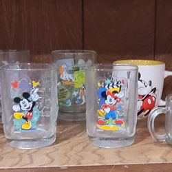 Mickey Mouse Glasses, Bowls, Mugs (14)