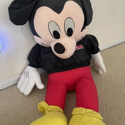 Super Sized Mickey Mouse 