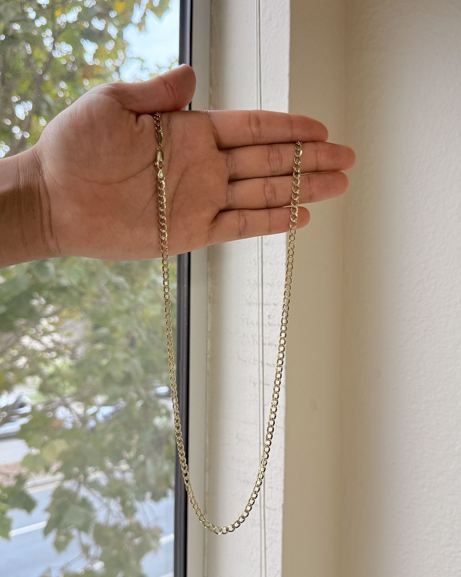 14 Cuban Link Chain
