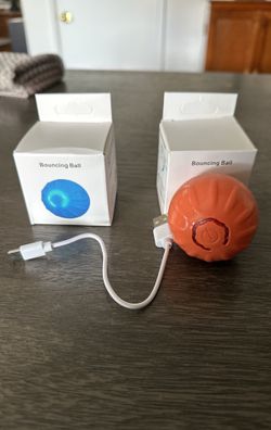 Brand New 2 Dog Bouncing Balls Vibrates Shakes Moves