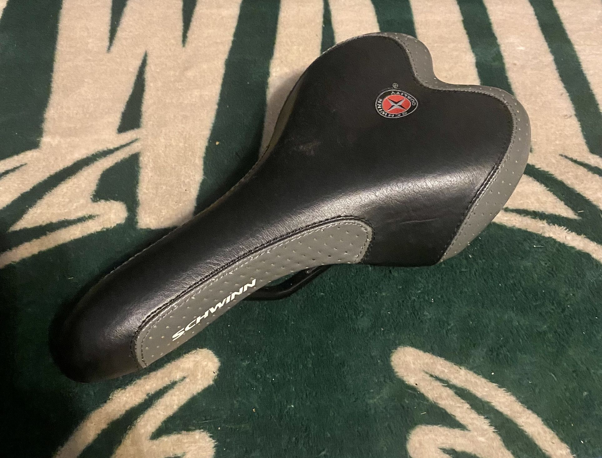 Schwinn Black/Grey Bike Saddle/Seat. 