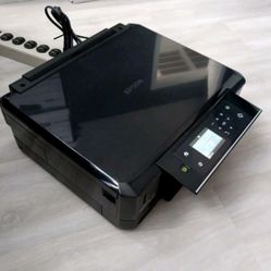 Epson Expression Premium XP-620 Wireless Color Printer w/ Scanner & Copier. 