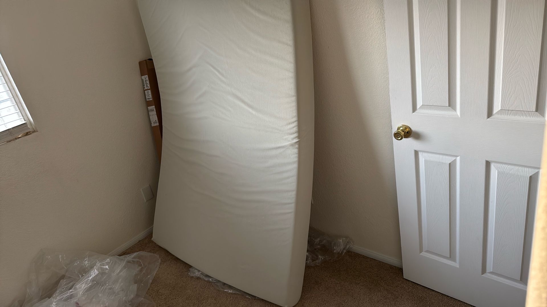 6 Inch Memory Foam Mattress (Full)