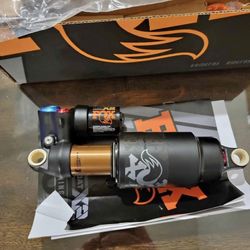 2022 Fox Float X2 Factory 