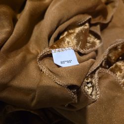 Velvet Square Table Cloth