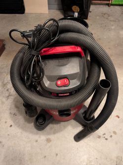 6 Gallon shop vacuum