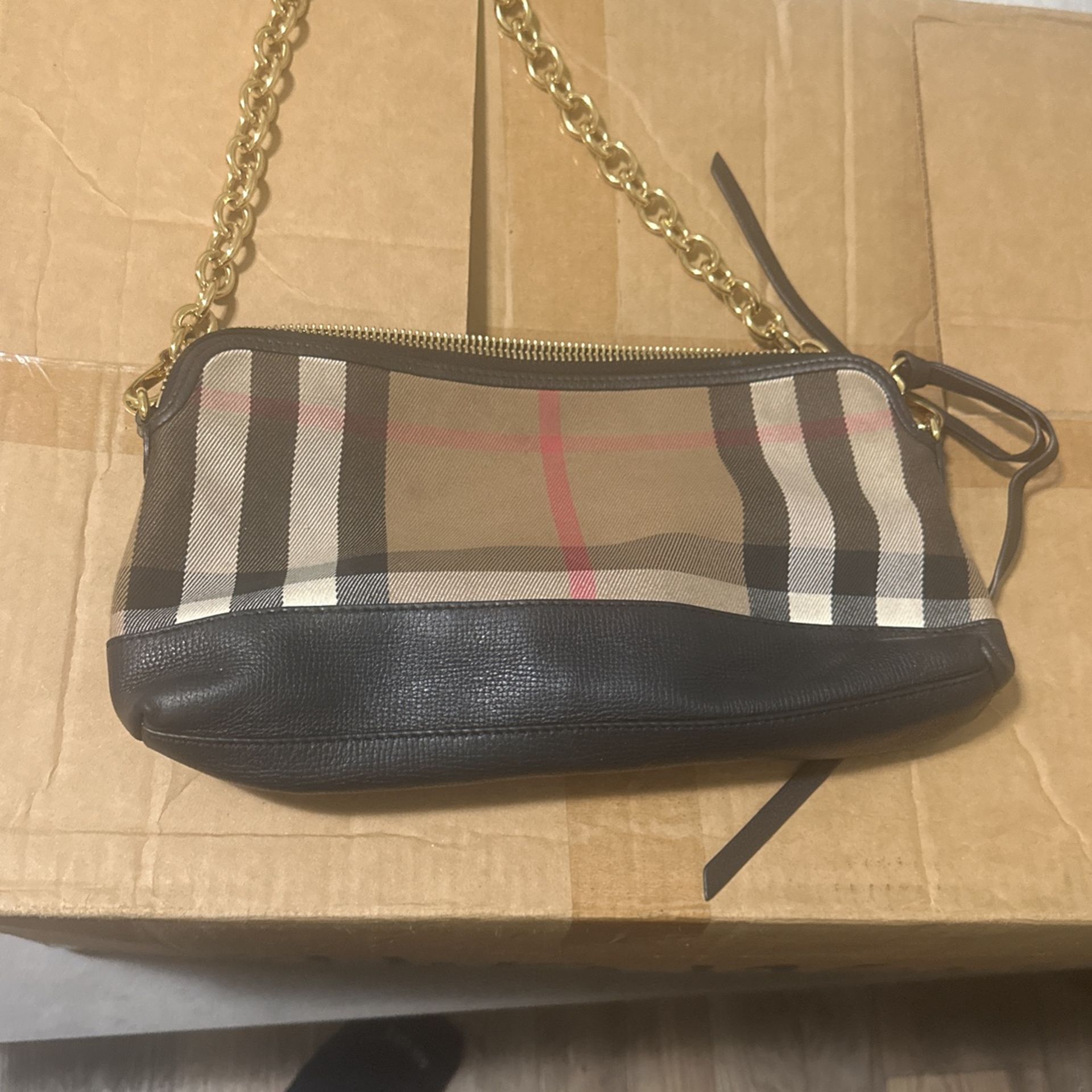 Burberry Purse 