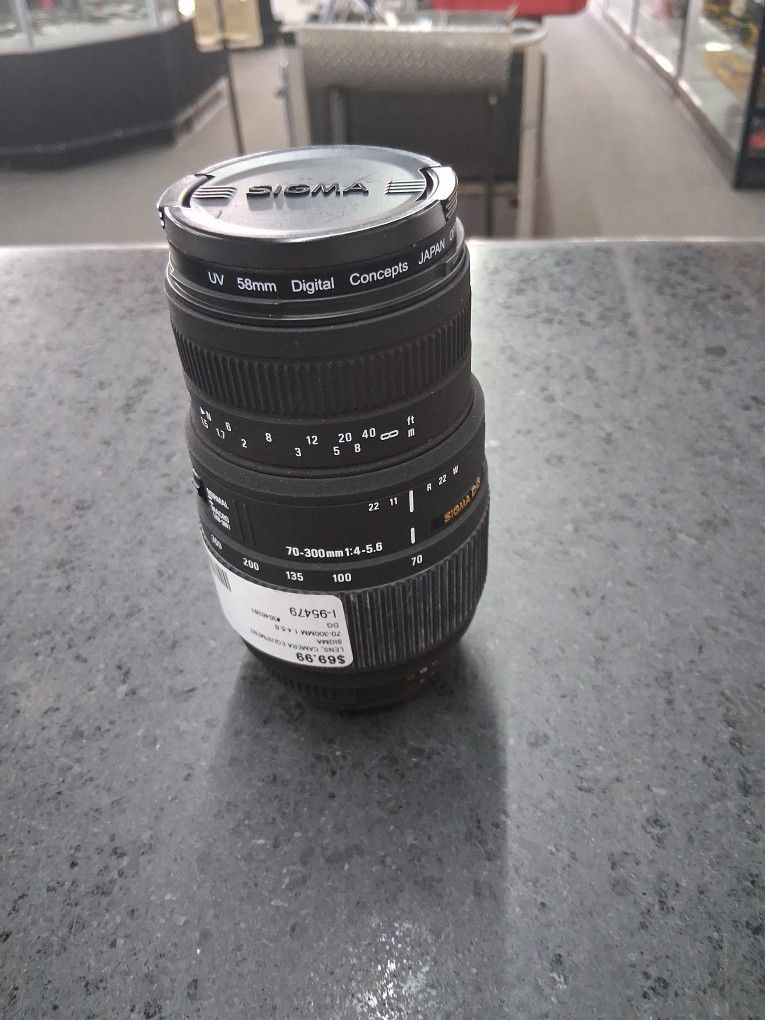 Sigma 70-300mm Lense