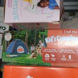 Kids Tent Sets. Tent, Sleeping Bag And Lantern. 