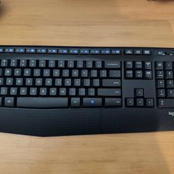 Gaming Laptop Set