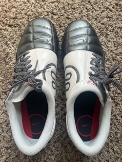 Adidas/Nike Indoor Soccer Shoes