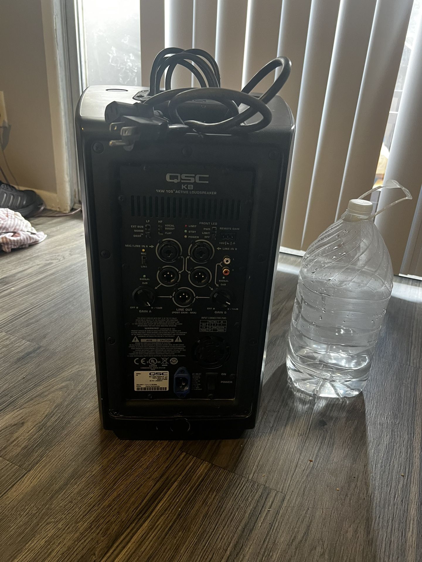 QSC K8 Speaker 