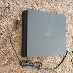 Sony Playstation 4 &VR Headset And Camera Bundle