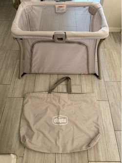 Chicco Alfa Lite Lightweight Travel Playard