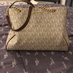 Michael Kors Tote 