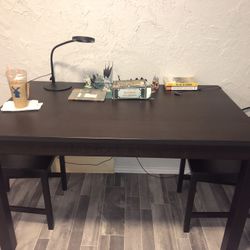 Dinning Table 