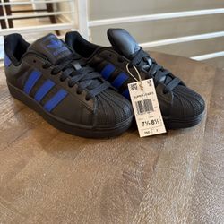 Adidas Women 8.5