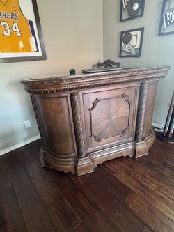 Bar w/Chair